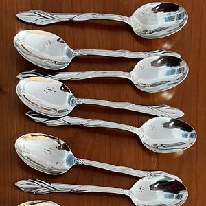 Oneida Eden Stainless Steel Tablespoons
